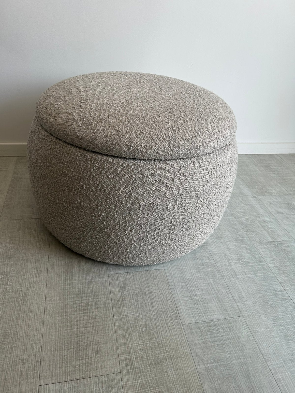 Poef lou karwei, Ophalen, Zo goed als nieuw, Rond, Minder dan 50 cm