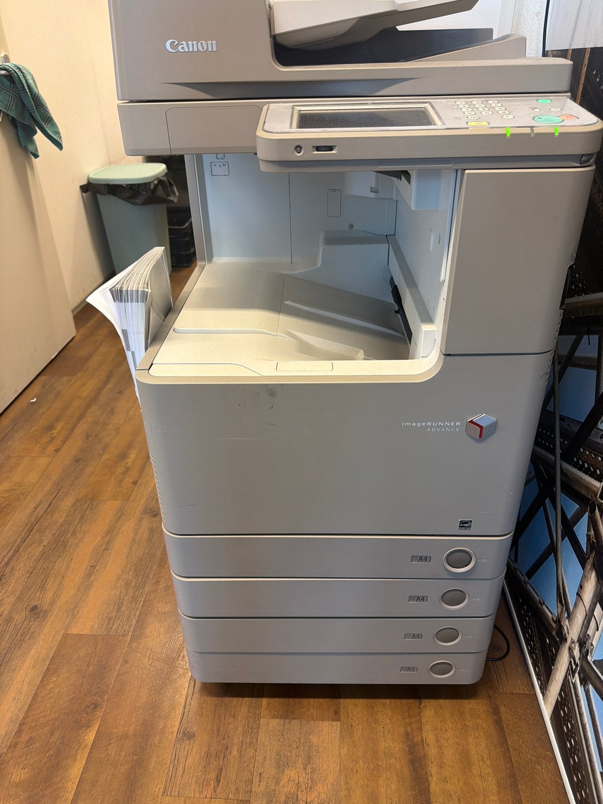 Canon imageRUNNER C2220i All-in-one printer/kopieerapparaat, Computers en Software, Printers, Ophalen, Gebruikt, All-in-one, Kleur printen