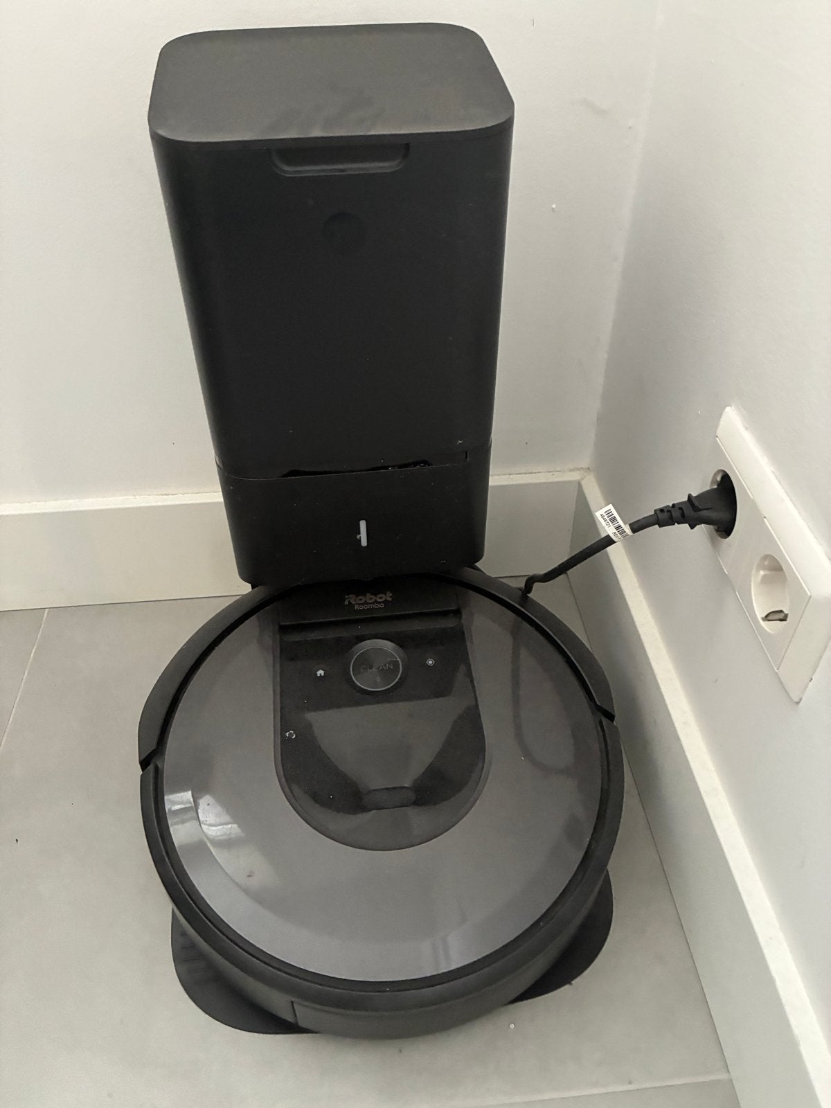 iRobot Roomba Robotstofzuiger met zelflegende basis, Witgoed en Apparatuur, IRobot, Automatisch legen, Ophalen of Verzenden, Zo goed als nieuw