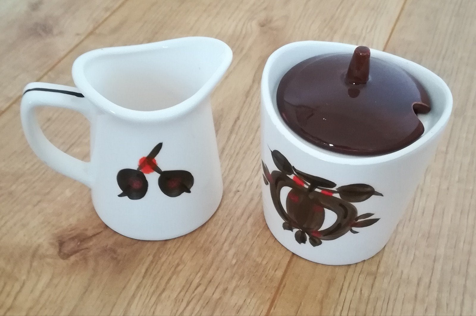 Vintage retro melkkannetje en suikerpot/set, Ophalen of Verzenden, Huis en Inrichting