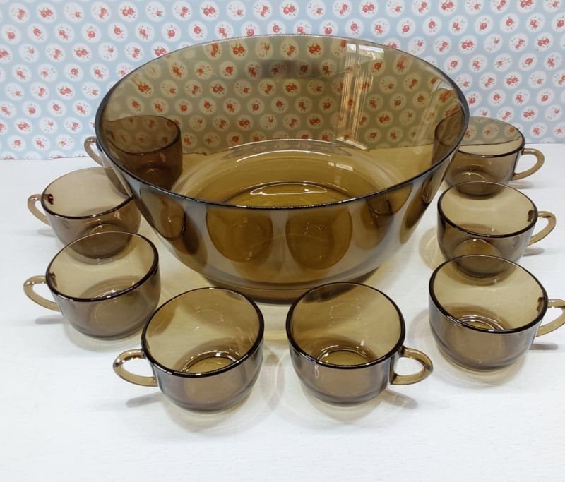 Vereco Bowl schaal en 8 kopjes, Antiek en Kunst, Antiek | Glas en Kristal, Ophalen of Verzenden