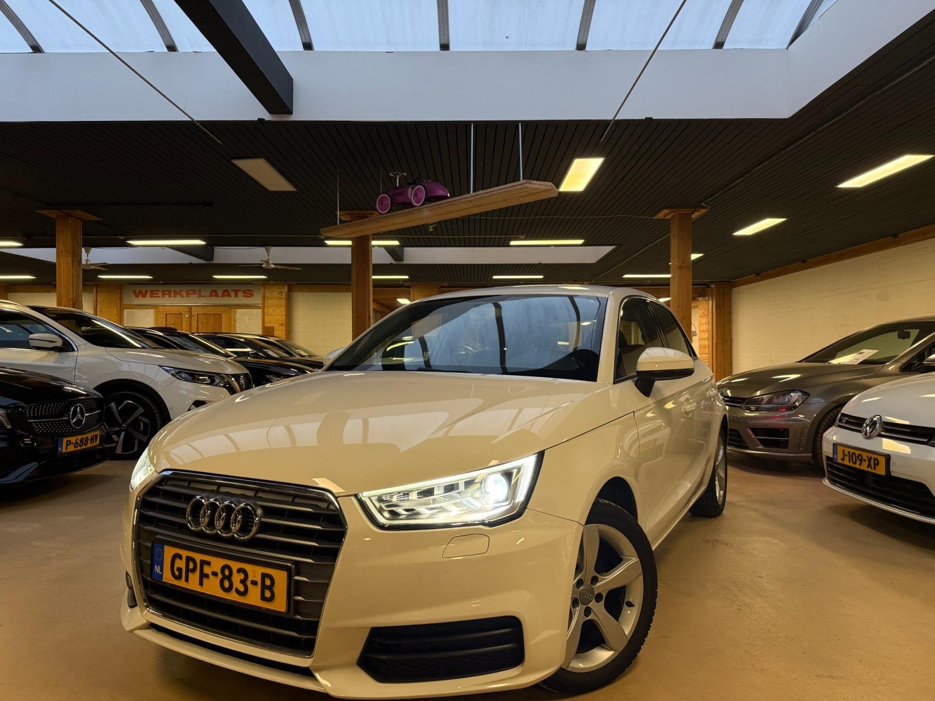 Audi A1 SPORTBACK 1.0 TFSI Nwe Apk Automaat Sport Pro Line L, Auto's, Audi, Euro 6, 4 stoelen, Bedrijf, Geïmporteerd