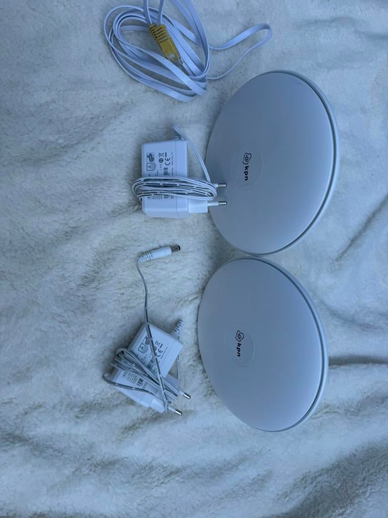 2x KPN SuperWifi punten / wifi versterkers incl adapters, Ophalen of Verzenden, Zo goed als nieuw