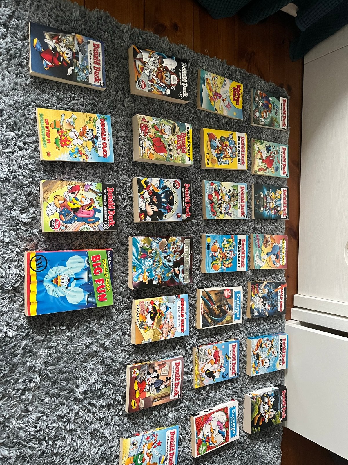 Grote collectie Donald Duck pockets en megazomerpockets, Boeken, Meerdere stripboeken, Ophalen, Gelezen