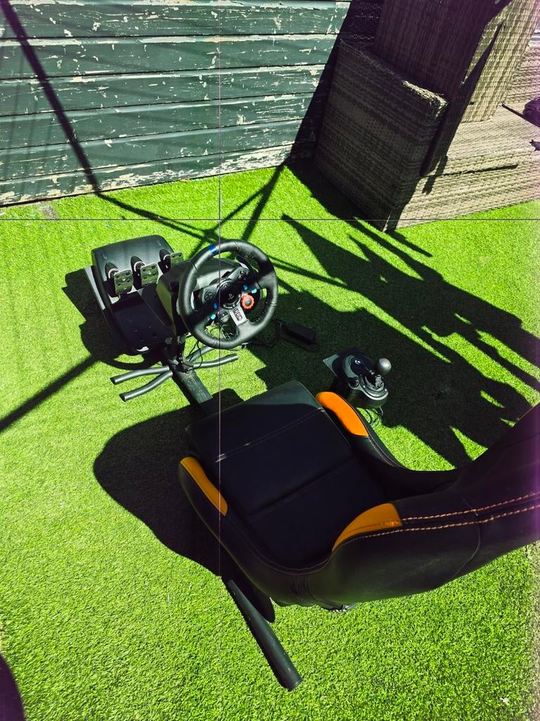 Logitech G29 racestuur, pedalen en shifter met Playseat, Racestuur, Gebruikt, Force feedback, Ophalen of Verzenden