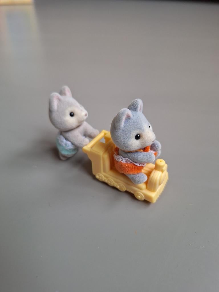 Sylvanian Families Husky Tweeling met Treintje, Ophalen, Gebruikt
