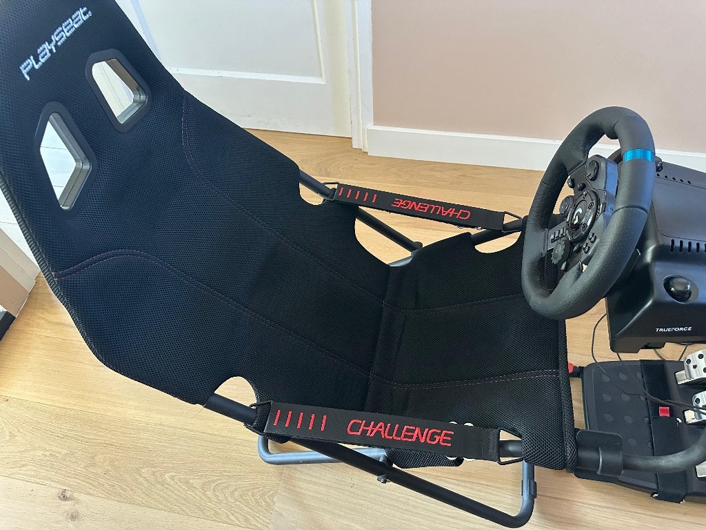 Logitech G923 TRUEFORCE + Playseat Challenge ActiFit, Logitech, Ophalen, Zo goed als nieuw