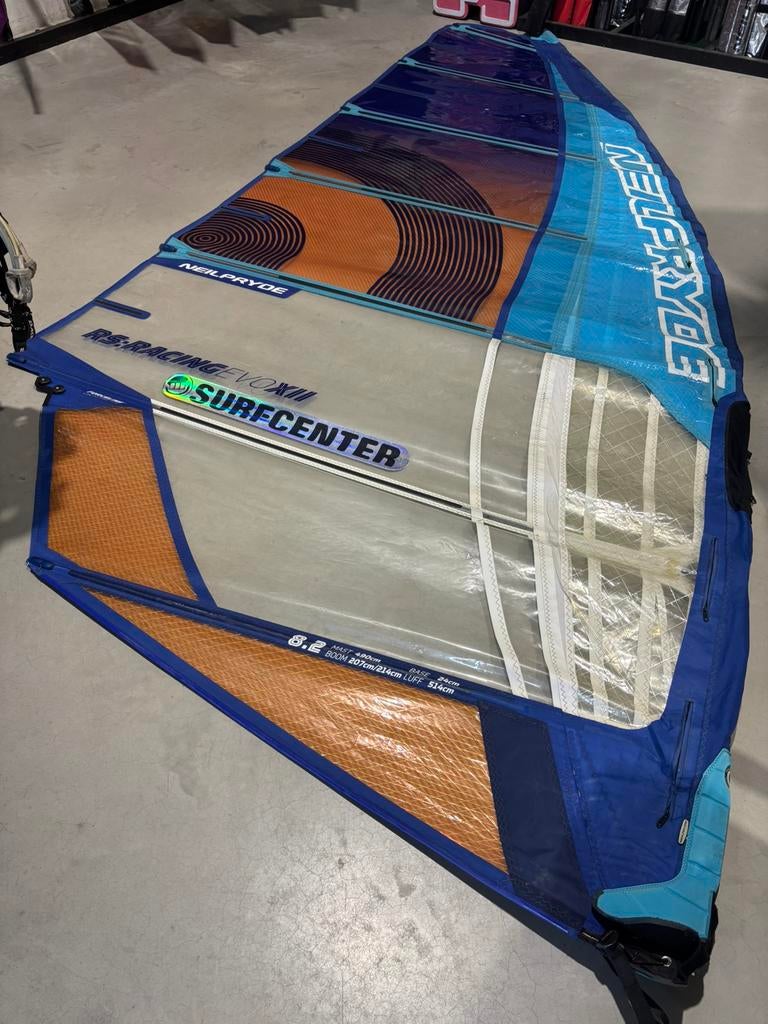 Neilpryde RS Racing EVO XII 8.2, Watersport en Boten, Ophalen, 7 m² of meer, Zeil, Gebruikt