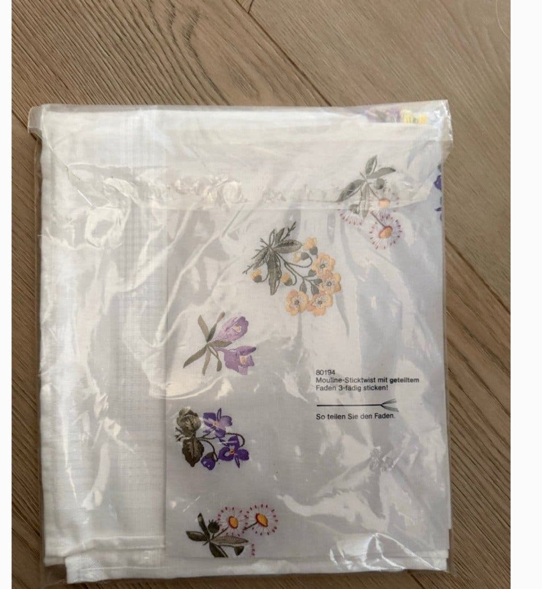 Borduurpakket met een prachtig bloemenpatroon Rico Design, Ophalen of Verzenden, Nieuw, Borduurpakket