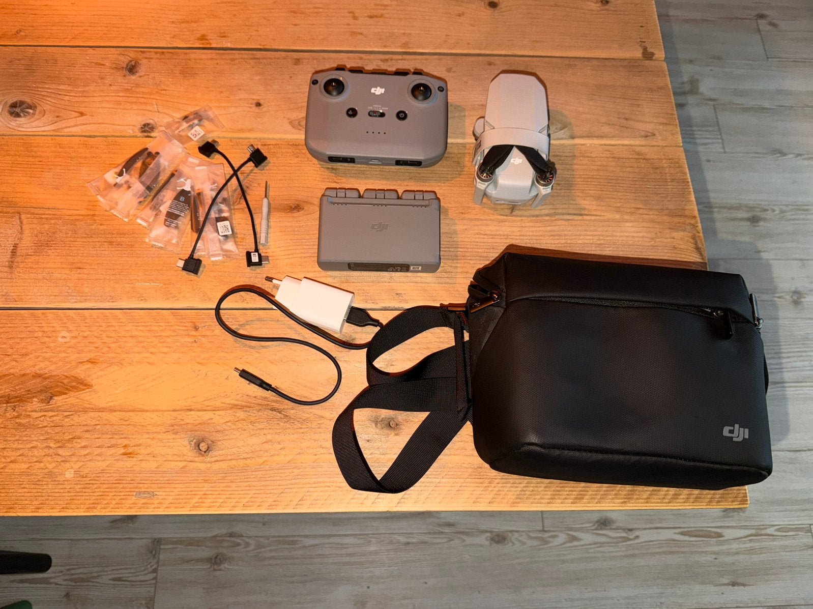 DJI Mini 2 Fly More Combo, Audio, Tv en Foto, Drones, Cameradrone, Ophalen of Verzenden, Zo goed als nieuw, DJI