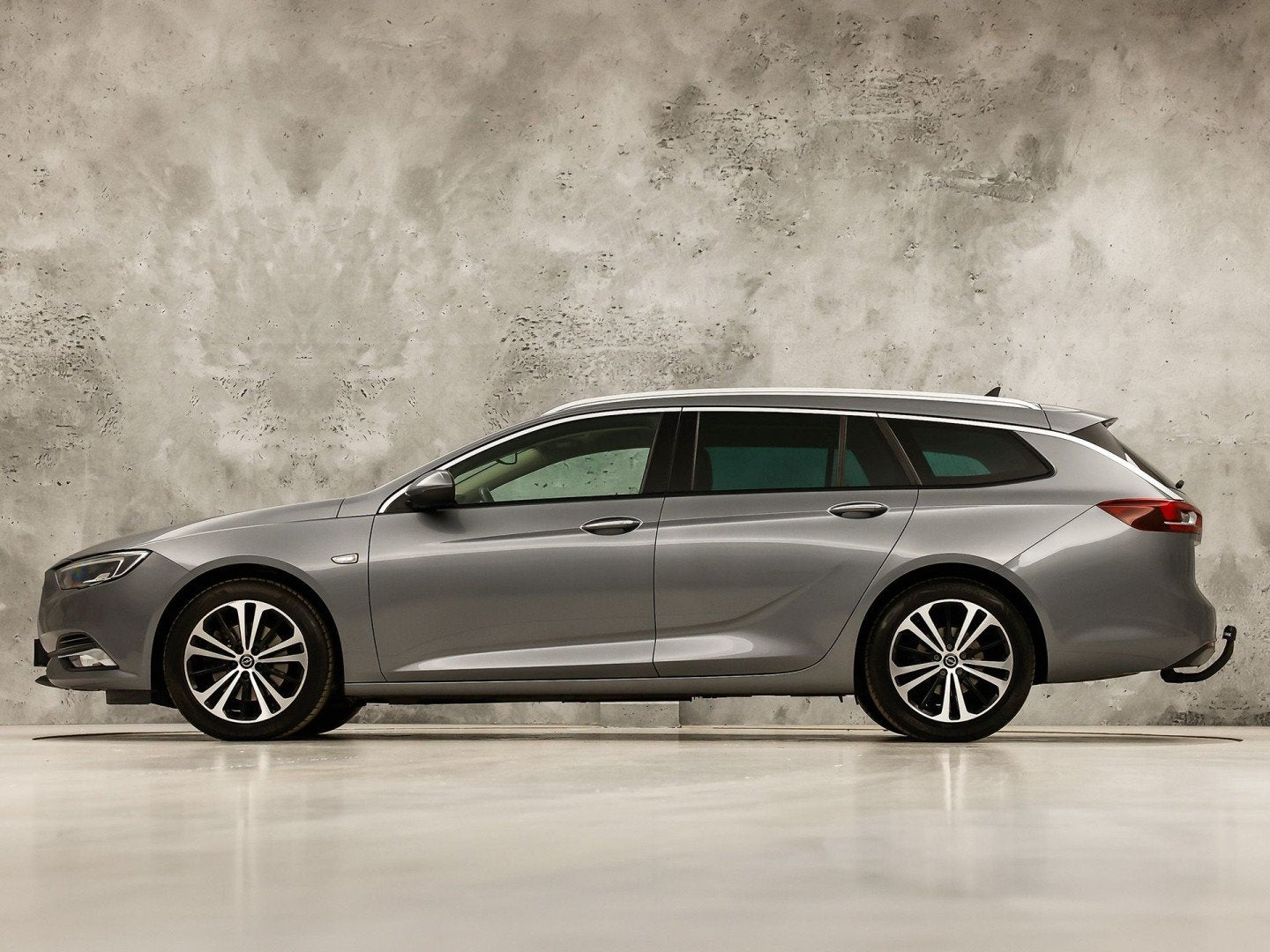 Opel Insignia 1.5 Turbo Business Executive 165Pk Automaat (A, Auto's, 12 maanden, 730 kg, Gebruikt, 4 cilinders