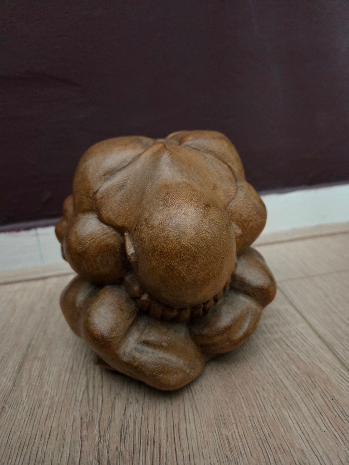 Uniek handgesneden houten boeddha, Antiek en Kunst, Overige onderwerpen, Houtsnijwerk, Ophalen of Verzenden, Handgemaakt