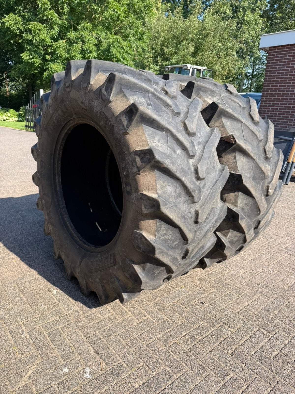 Trelleborg Pirelli TM800 540/65R28, Zakelijke goederen, Agrarisch | Onderdelen | Banden, Velgen en Assen, Ophalen