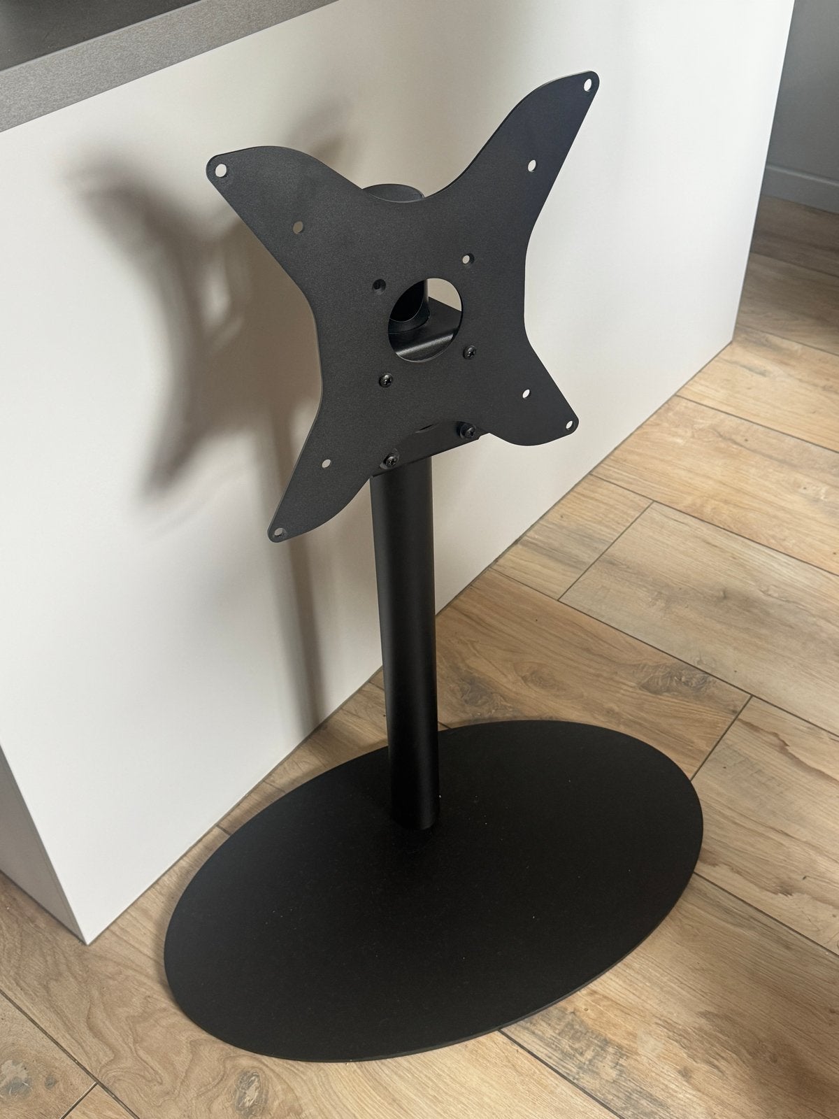 TV zuil Cavus Ellips 80 Multi-VESA Standaard 32-65 inch, Ophalen, Nieuw