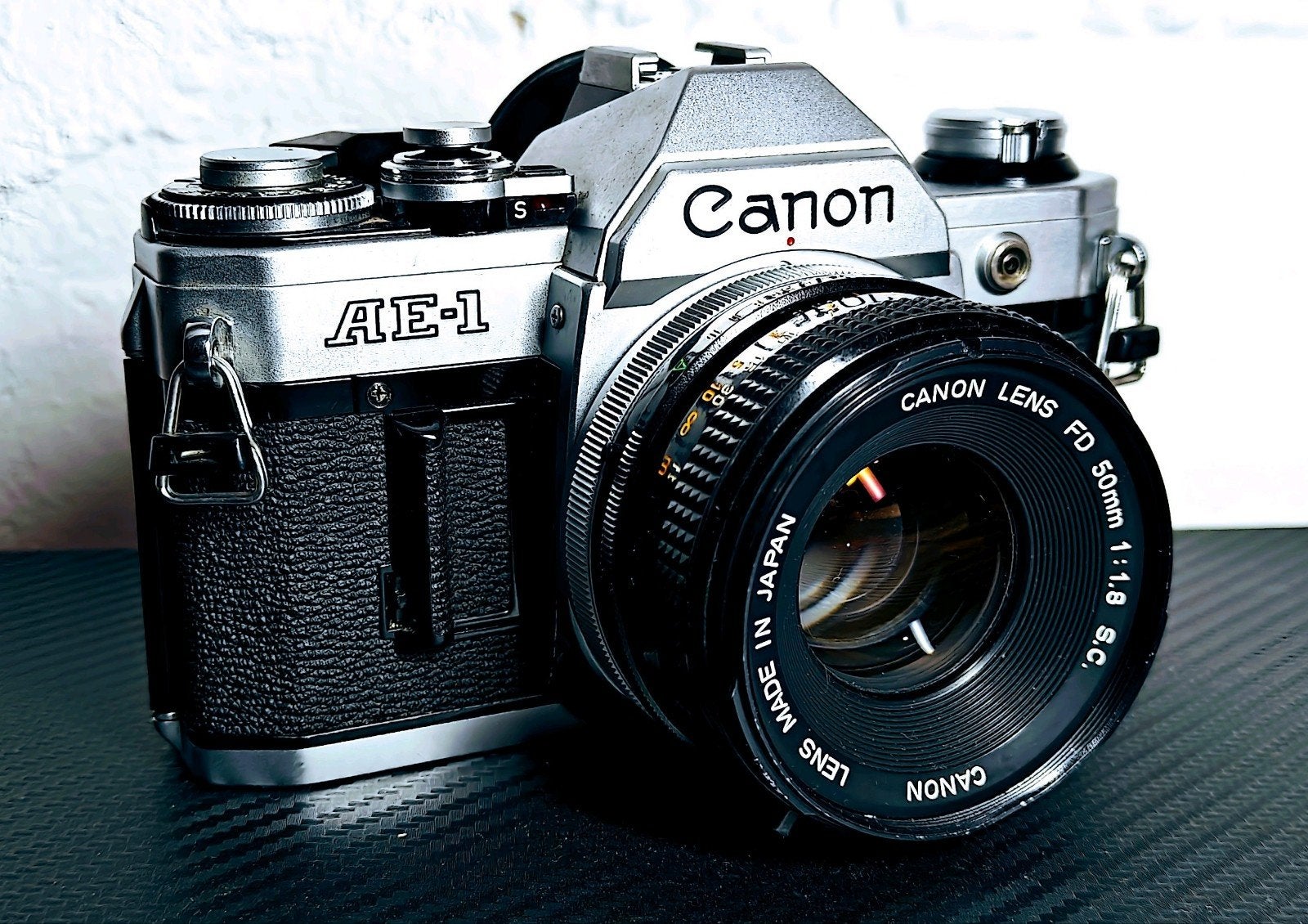 Canon AE-1 Analoog Fototoestel Vintage Camera, Ophalen of Verzenden, Zo goed als nieuw, Spiegelreflex, Canon