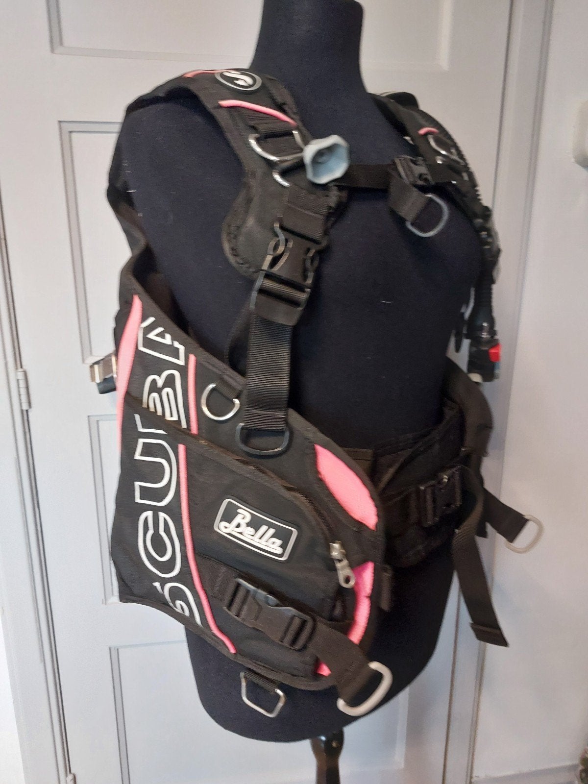 Scubapro Bella BCD pink, Watersport en Boten, Duiken, Ophalen of Verzenden, Zo goed als nieuw, Trimvest of Wing