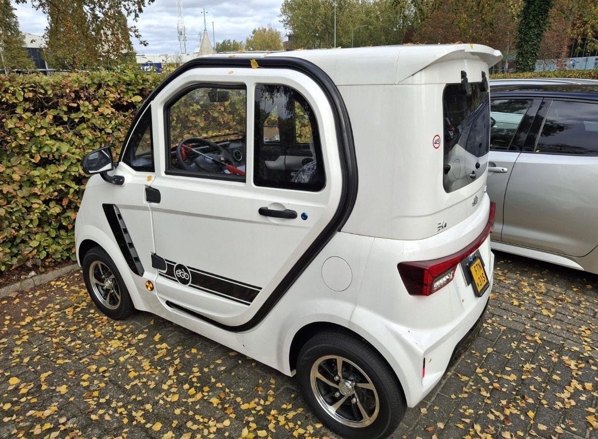GeCo E-GO! eK4 elektrische brommobiel – 4 personen, Diversen, Zo goed als nieuw, 16 km/u of meer, 46 km of meer, Ophalen