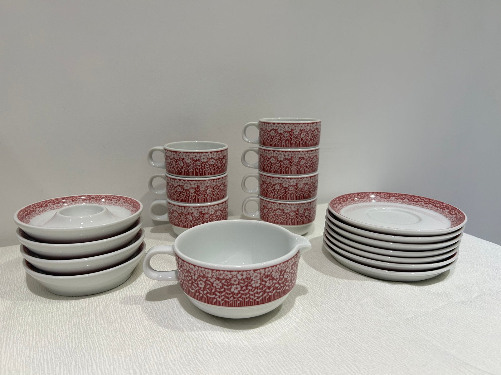 Vintage Lilien Porzellan Servies Rood Wit - 12-delig, Antiek en Kunst, Ophalen of Verzenden