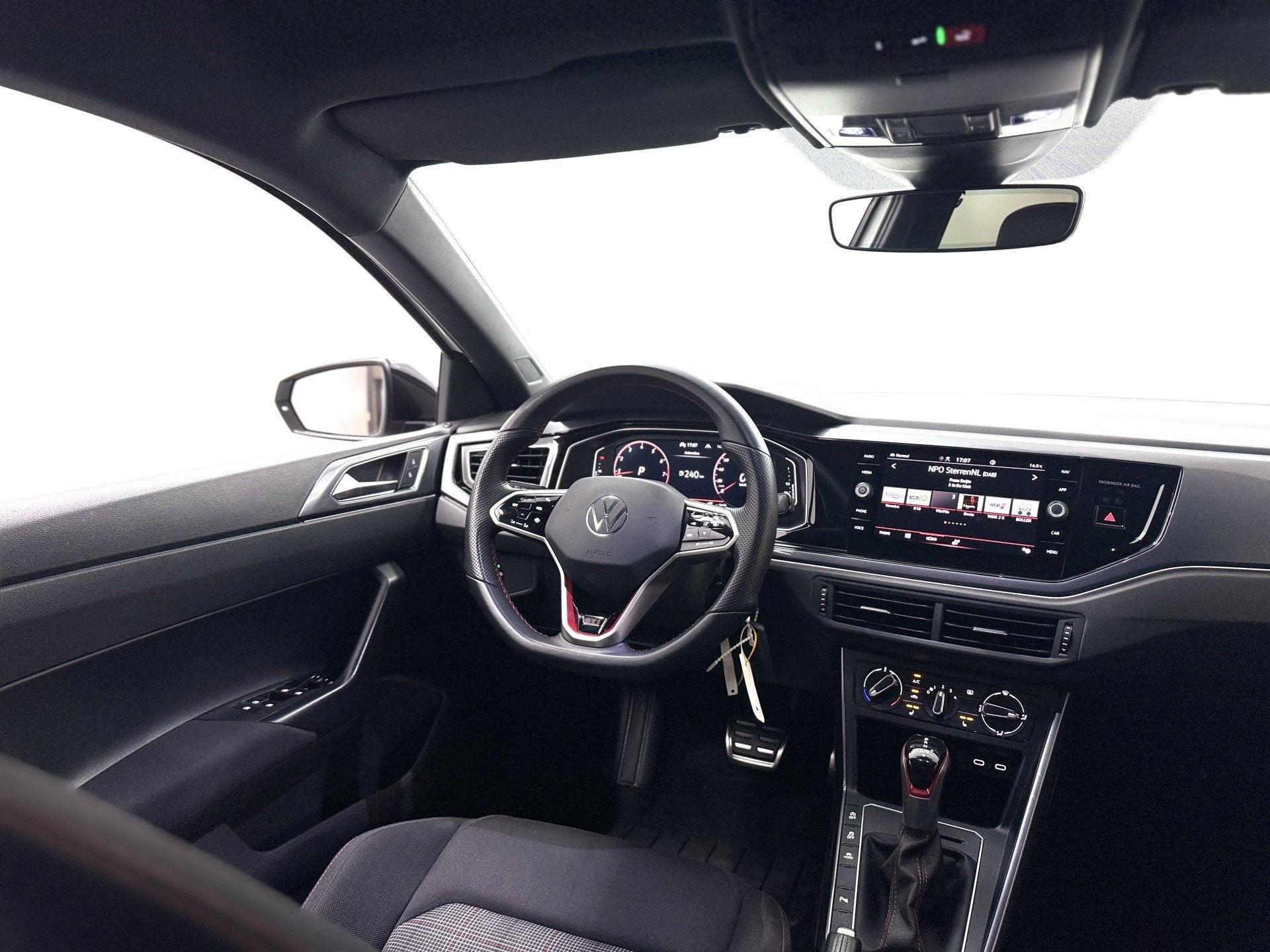 Volkswagen Polo 2.0 TSI GTI | Virtual | Stoelverw.| IQ-light, Gebruikt, 4 cilinders, Wit, Bedrijf