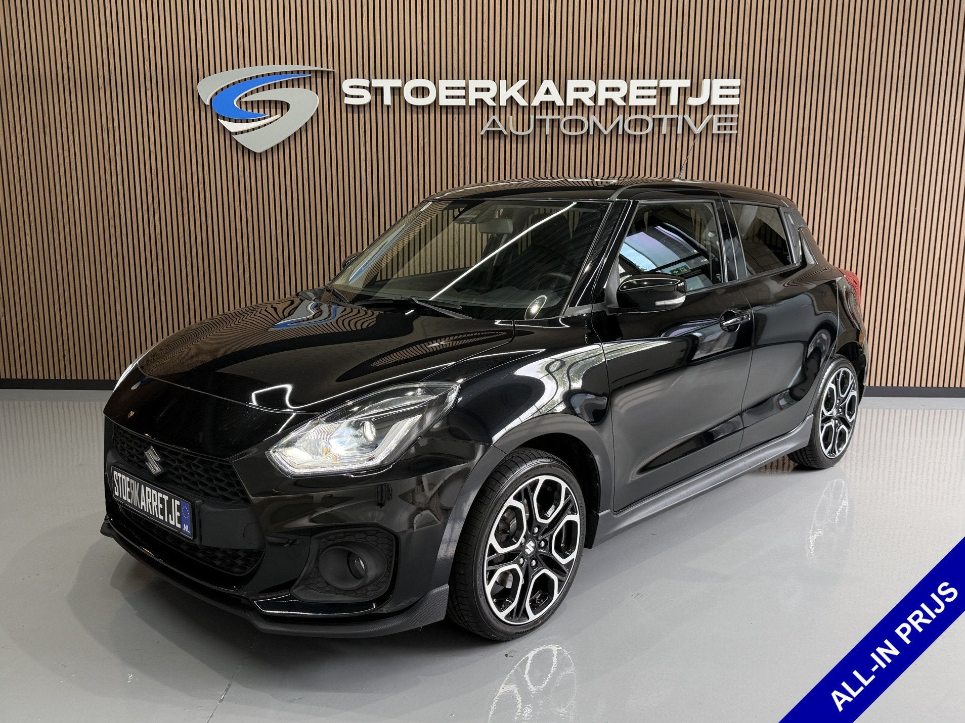 Suzuki Swift 1.4 Sport Smart Hybrid | Navi | Carplay | Dodeh, Voorwielaandrijving, Dealer onderhouden, Stof, Gebruikt