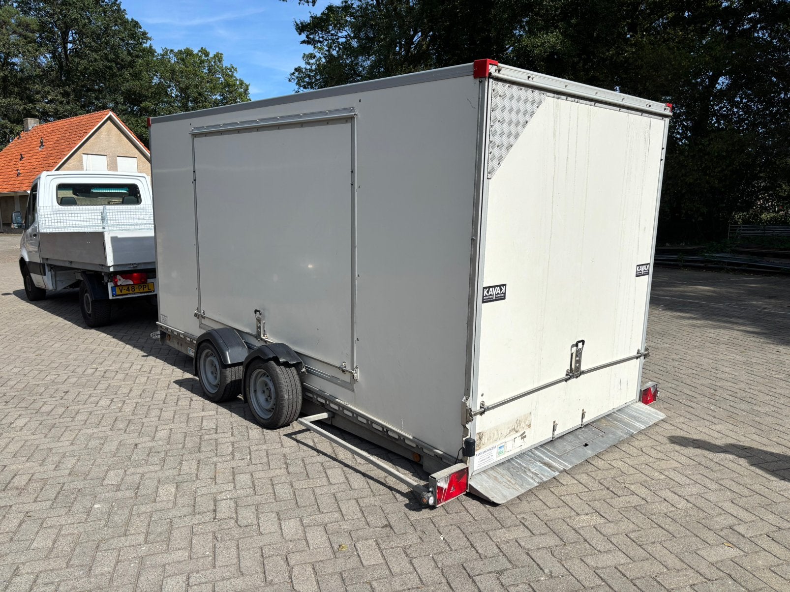 Tohaco zakbare 3500kg gesloten, Auto diversen, Aanhangers en Bagagewagens, Ophalen of Verzenden, Zo goed als nieuw