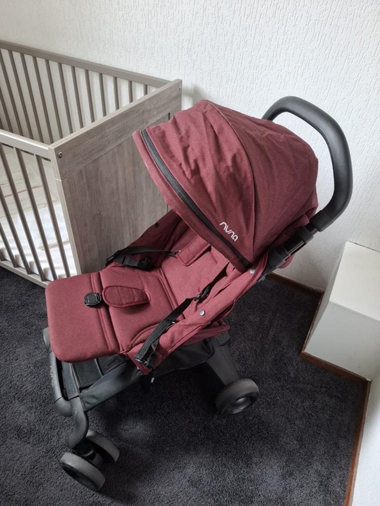 Nuna pepp next buggy / kinderwagen, Kinderen en Baby's, Buggy's, Ophalen, Zo goed als nieuw, Regenhoes