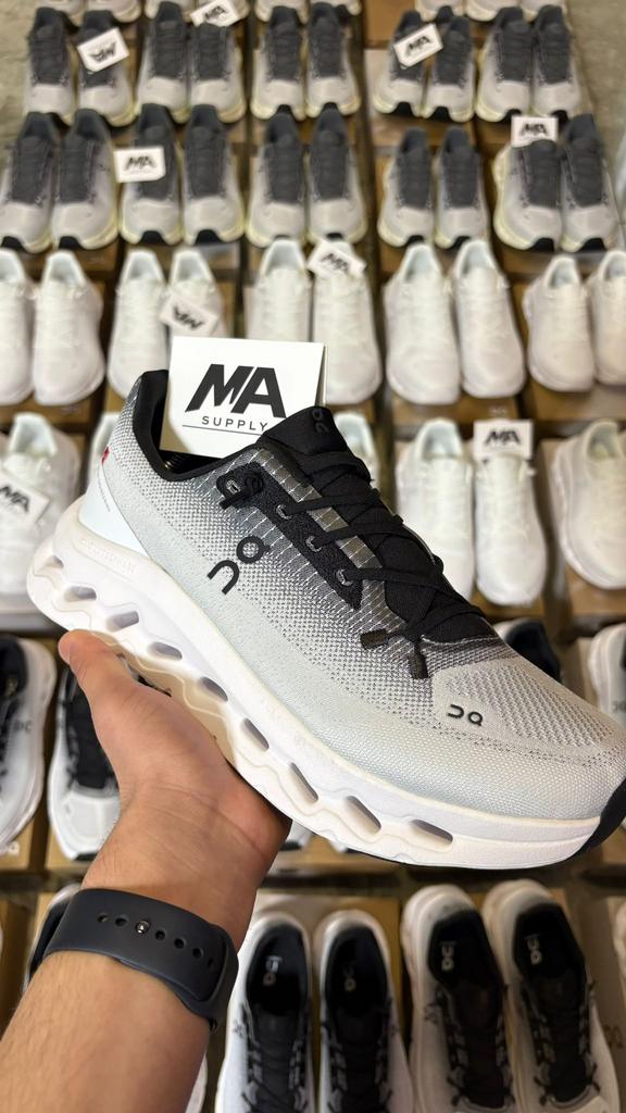 ⚠️ Oncloud Black Ivory, 👟🐼⚫️, Ophalen of Verzenden, Nieuw, Zwart, Sportschoenen