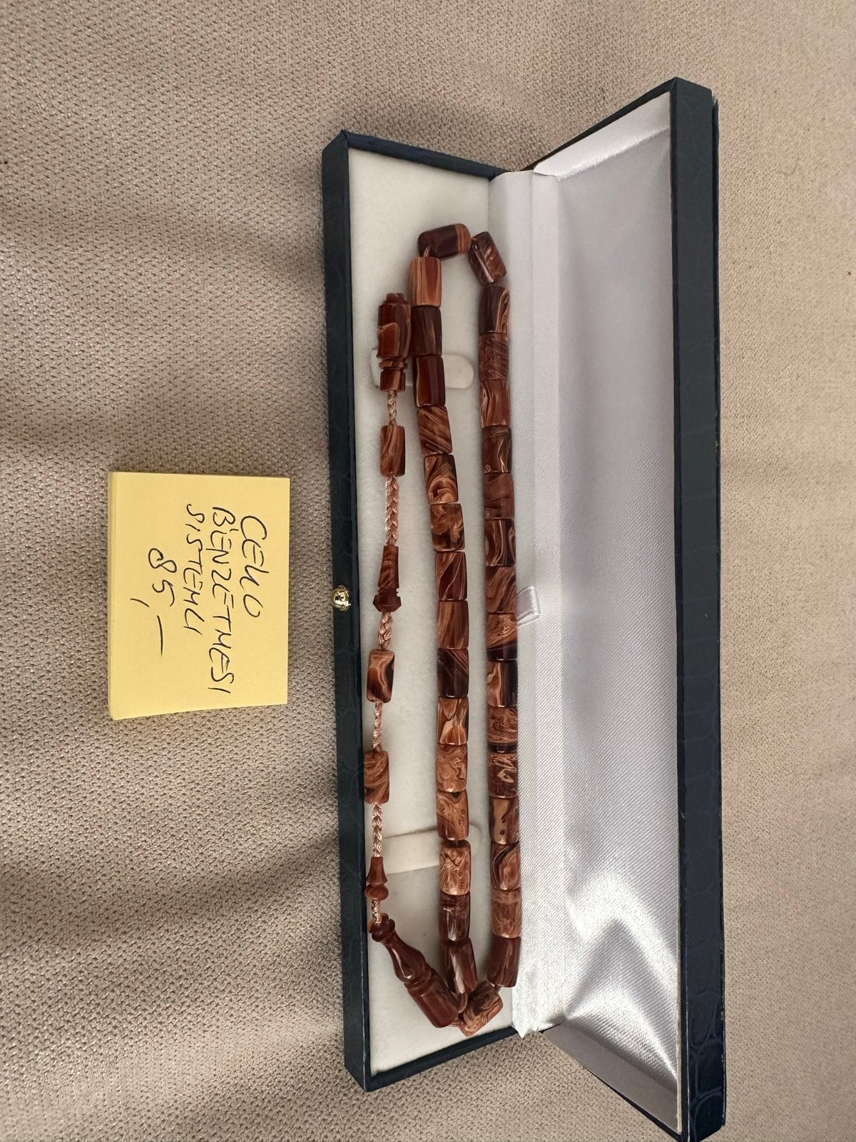 Gebedskralen (Tesbih) van bruin kunststof, Sieraden, Tassen en Uiterlijk, Armbanden, Zo goed als nieuw, Kunststof of Plastic, Bruin