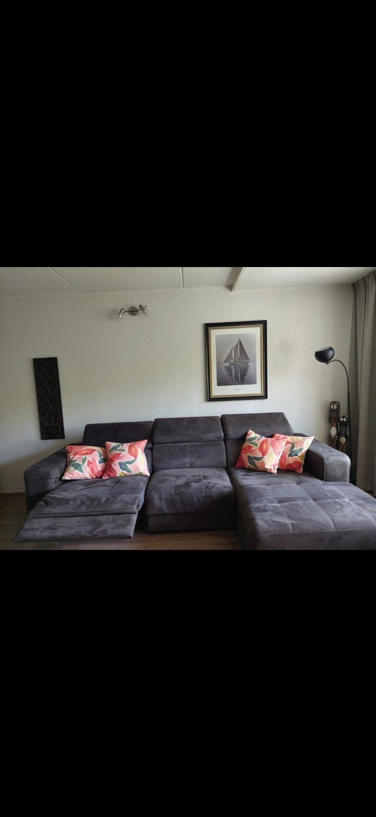 Comfortabele hoekbank, 1 jaar oud, in 2 delen te vervoeren, Ophalen, 250 tot 300 cm, Gebruikt, 100 tot 125 cm