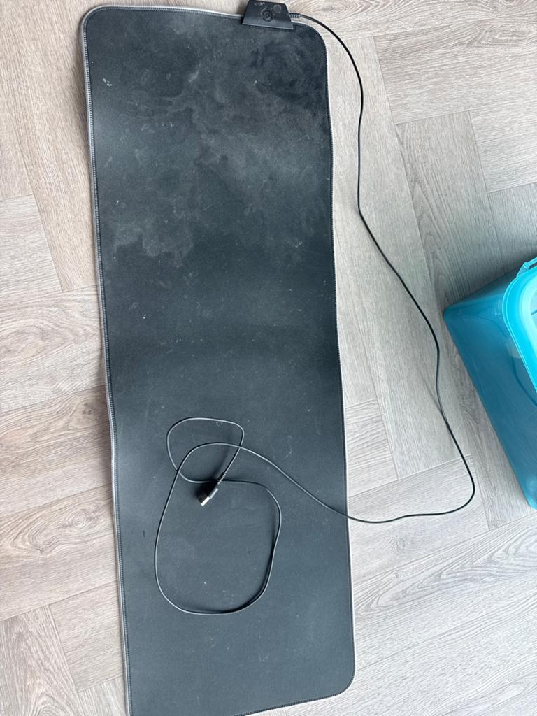 Grote Gaming Muismat met RGB Verlichting, Ophalen, Gaming muismat, Gebruikt