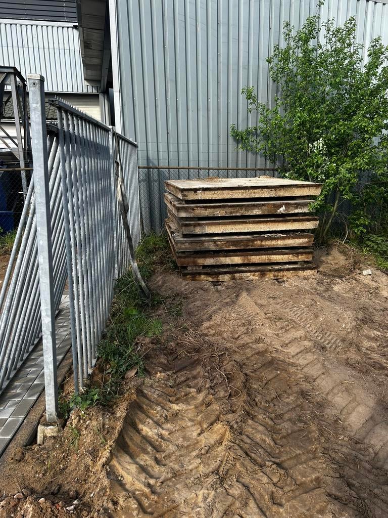 Stelconplaten gebriukte stelconplaten., Ophalen, Zo goed als nieuw, Beton, Overige typen