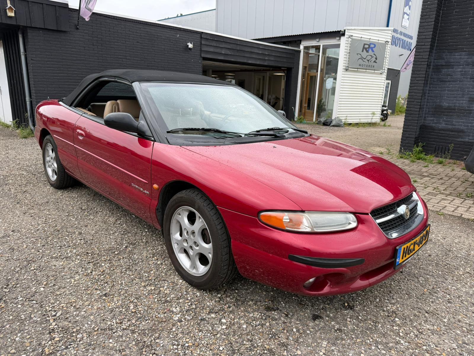 Chrysler Stratus 2.5 I 24V Convertible AUT 1998 Rood, foto 11