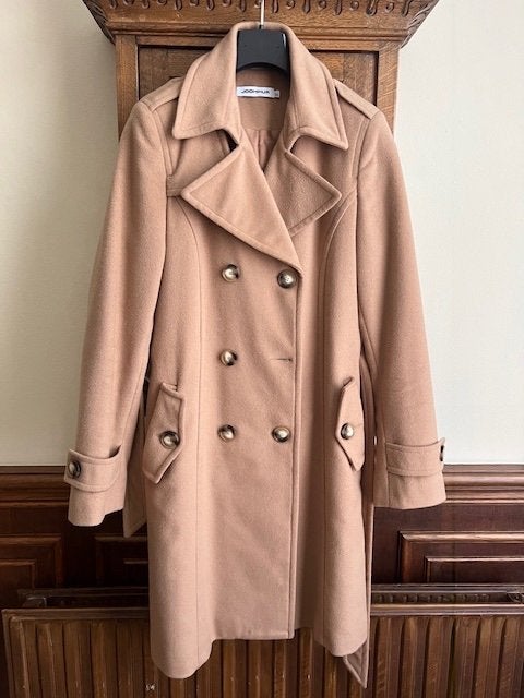 Dames klassieke winterjas, Kleding | Dames, Ophalen of Verzenden, Zo goed als nieuw, Maat 36 (S), Beige