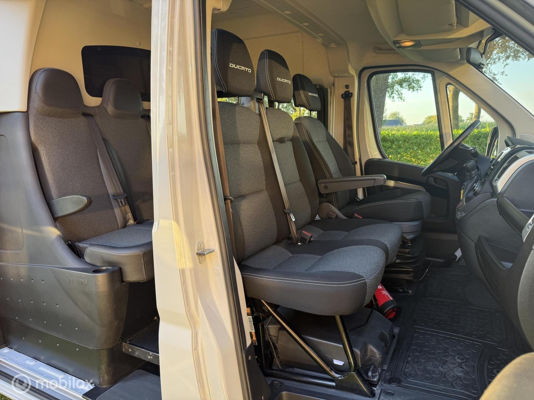 Fiat Ducato Maxi Power 177 pk L3H2 DC Automaat-9 <7-zitpl.>!, Auto's, Stof, Gebruikt, Bedrijf, Diesel
