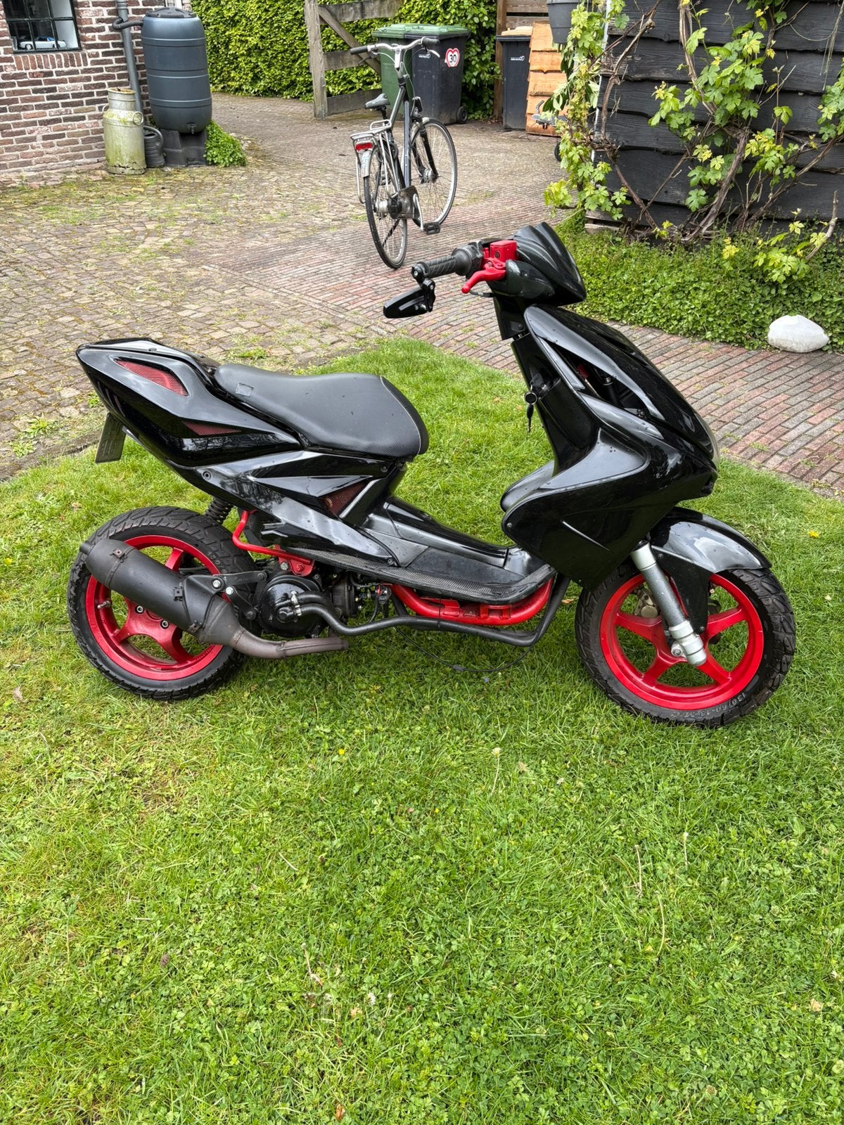 Yamaha Aerox R BCD, Deze week ophalen 1600,-, Ophalen, Tweetakt, Maximaal 45 km/u, Zo goed als nieuw