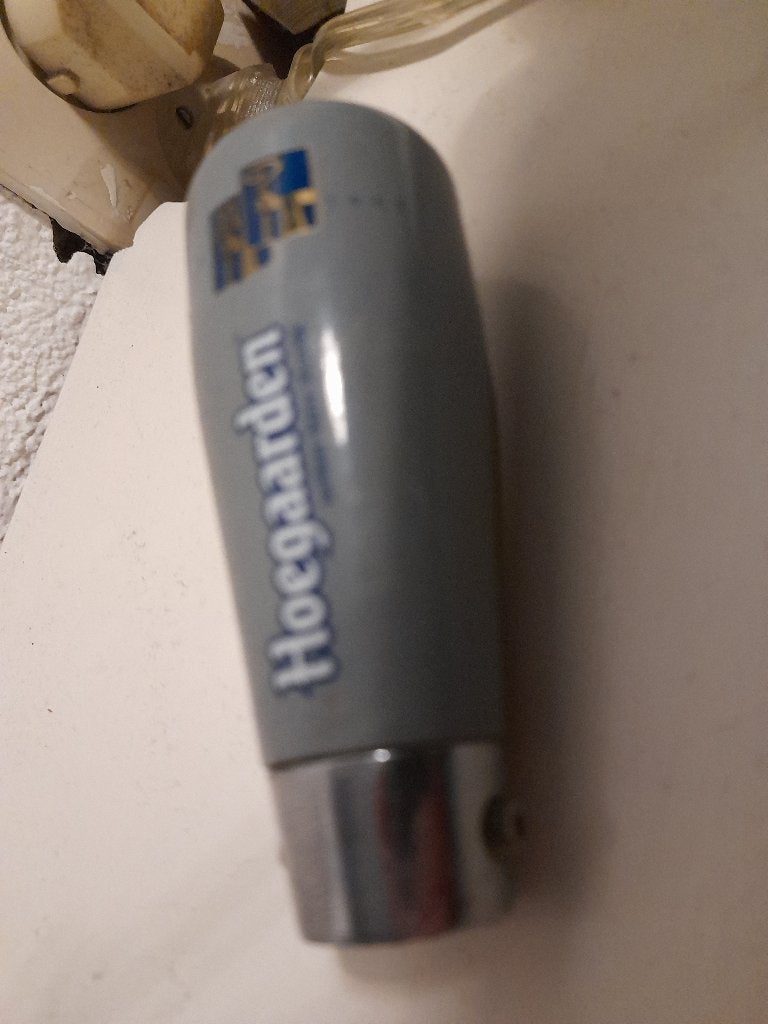 nieuwstaat 2x porselein hoegaarden biertap knop *, Ophalen, Zo goed als nieuw, Overige merken