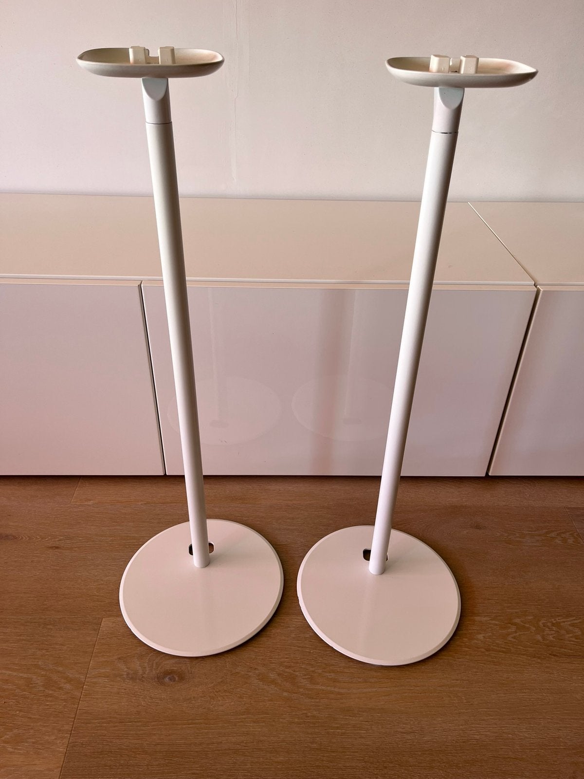 Foto 2 van Sonos one speaker standaard