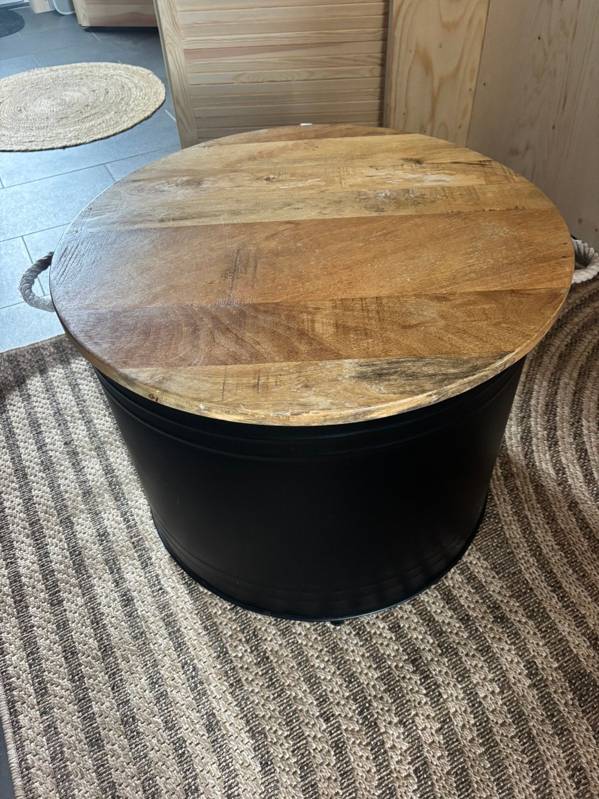 Mangohouten salon/bijzet tafel, Ophalen, Zo goed als nieuw, Rond, 50 tot 100 cm