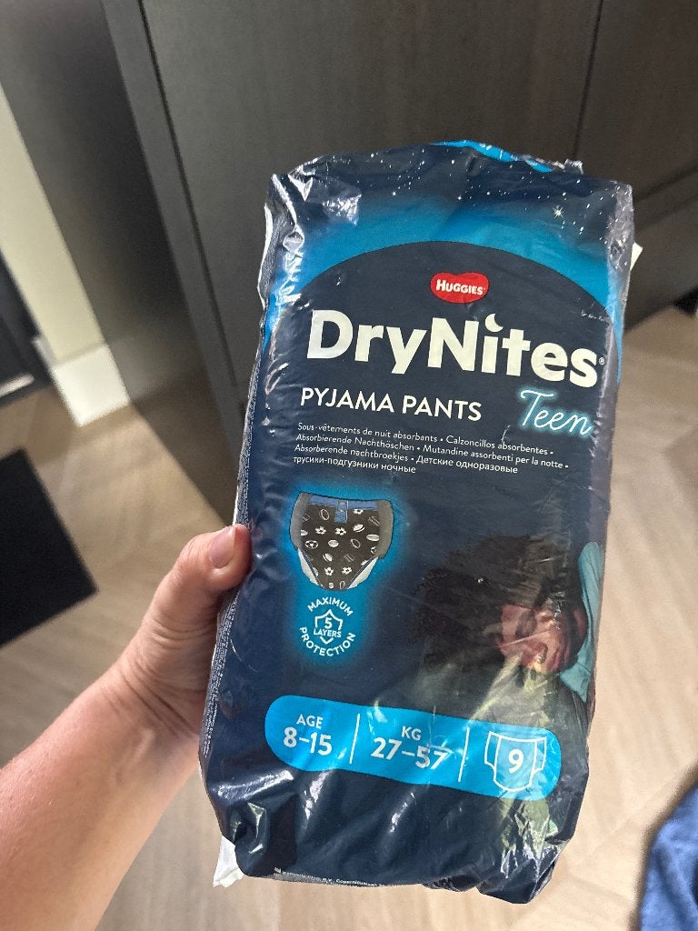Huggies Dry Nites Pyama pants 8 stuks, Ophalen of Verzenden, Nieuw