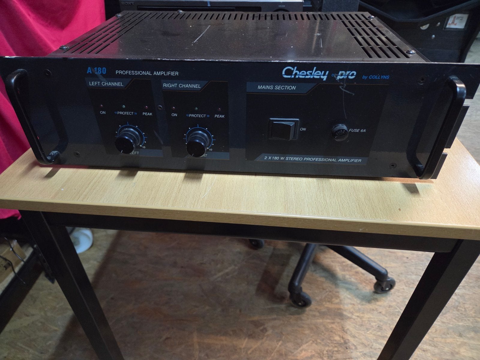 zware chesley pro disco versterker, Ophalen of Verzenden, Gebruikt, Minder dan 500 watt, P.A.