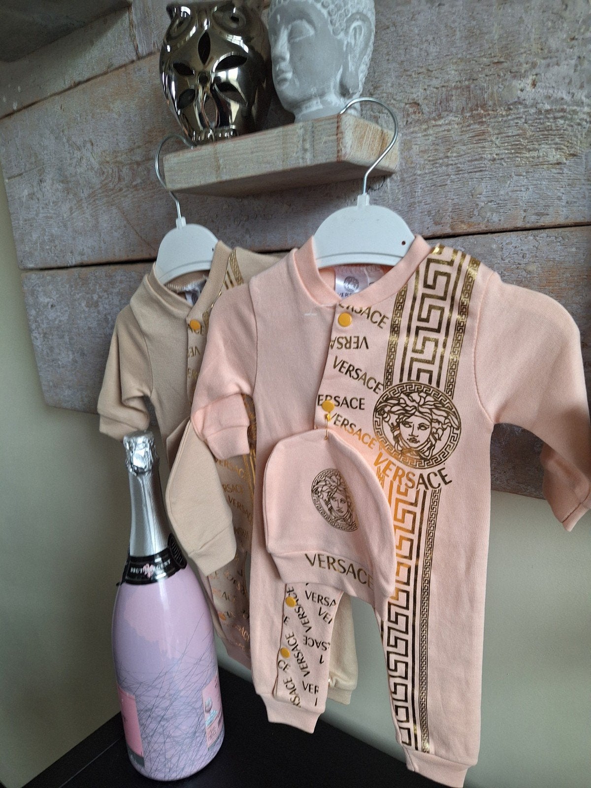 baby kleding boxpakje versace boxpakjes😇🥰🤗🧐
boxpakjes, Ophalen of Verzenden, Zo goed als nieuw, Maat 68