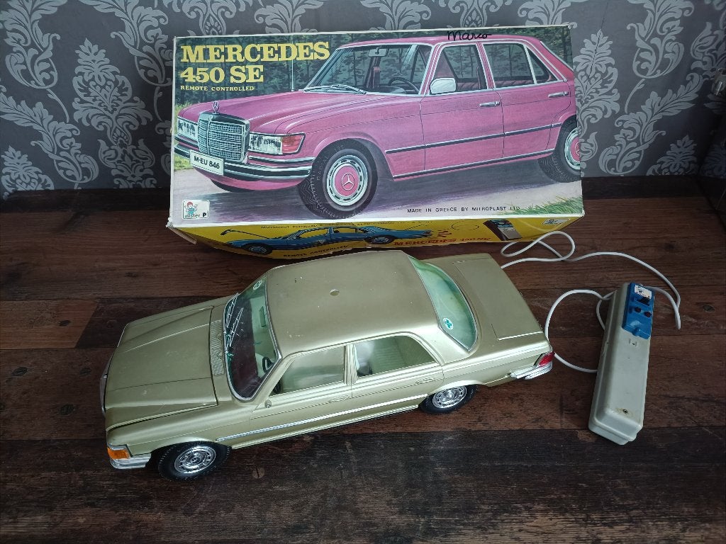 Mercedes-Benz 450SE / Mister P/ Greece / Draad besturing, Verzenden