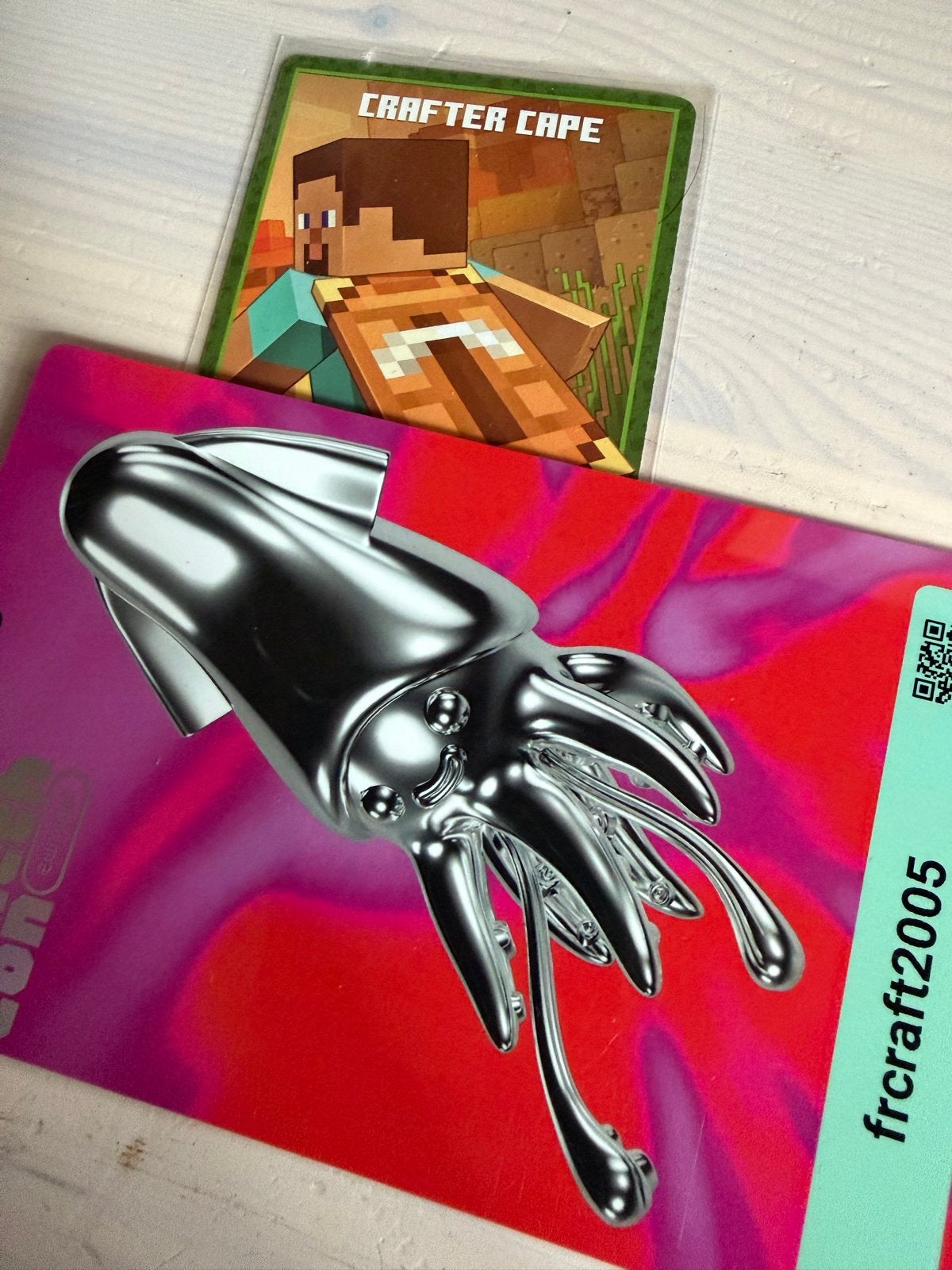 Minecraft TwitchCon Europe Crafter Cape Code, Ophalen of Verzenden, Nieuw