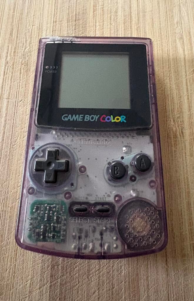 Nintendo Game Boy Color – Transparant Paars, Spelcomputers en Games, Spelcomputers | Nintendo Game Boy, Ophalen of Verzenden, Zo goed als nieuw