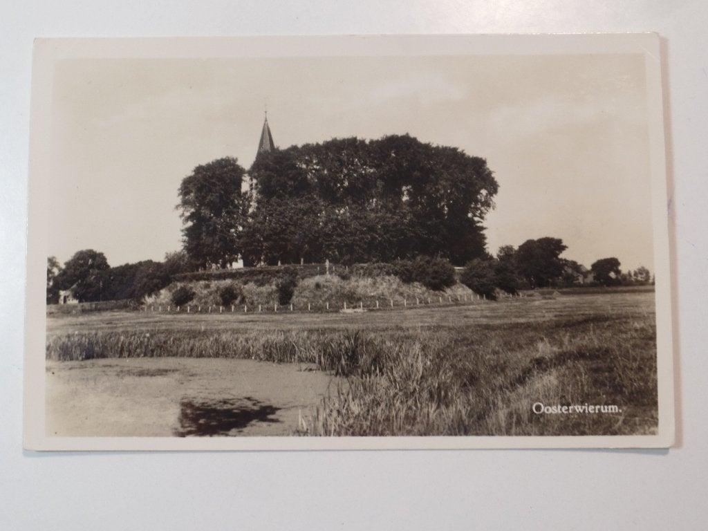 Terp dorp Oosterwierum, Verzenden, 1940 tot 1960, Ongelopen, Friesland
