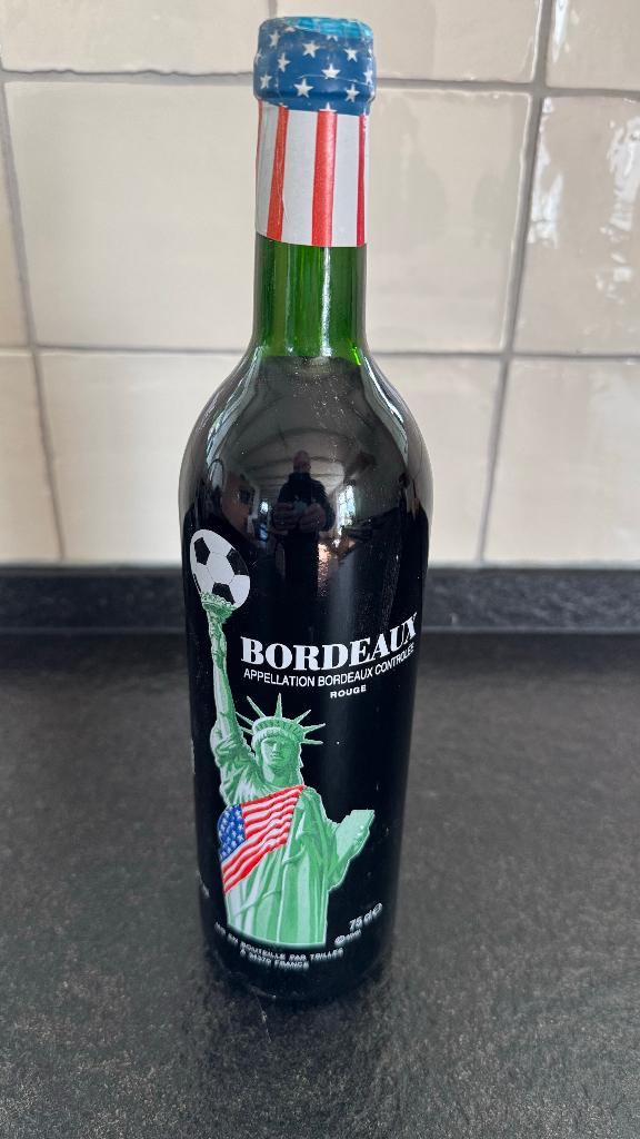 WK 1994 USA fles wijn bordeaux, Ophalen, Nieuw, Buitenlandse clubs, Overige typen