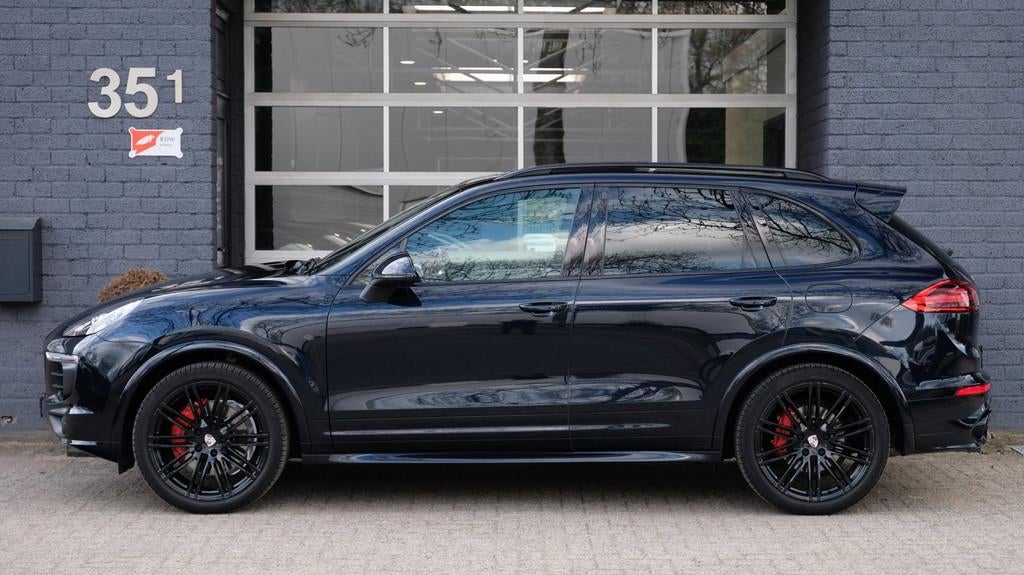 Porsche Cayenne 3.0 S E-Hybrid|Sport Chrono|Pano|Trekhaak|Vo, Auto's, Porsche, Automaat, Cayenne, Gebruikt, 2995 cc