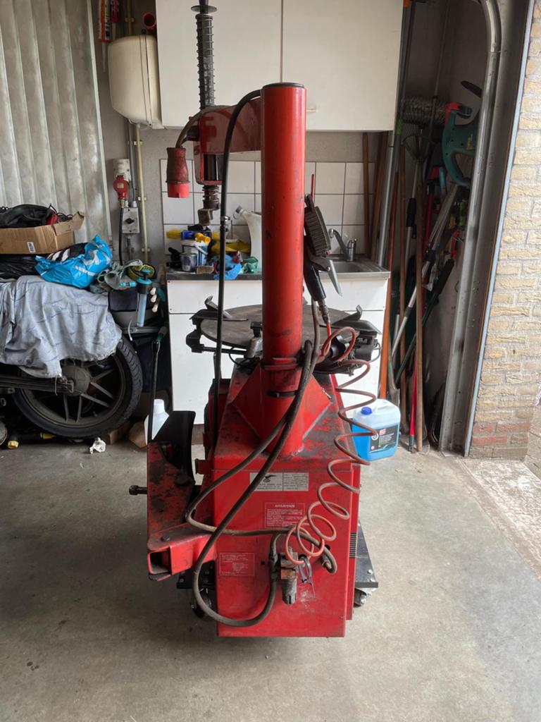 Banden demonteer machine, Auto diversen, Autogereedschap, Ophalen, Zo goed als nieuw