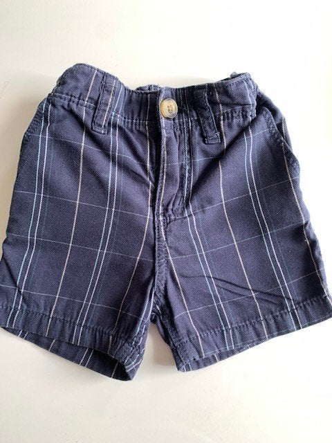 Korte broek van H&M . maat 68 zgan (A20), Kinderen en Baby's, Babykleding | Maat 68, Broekje, H&M, Ophalen of Verzenden, Zo goed als nieuw