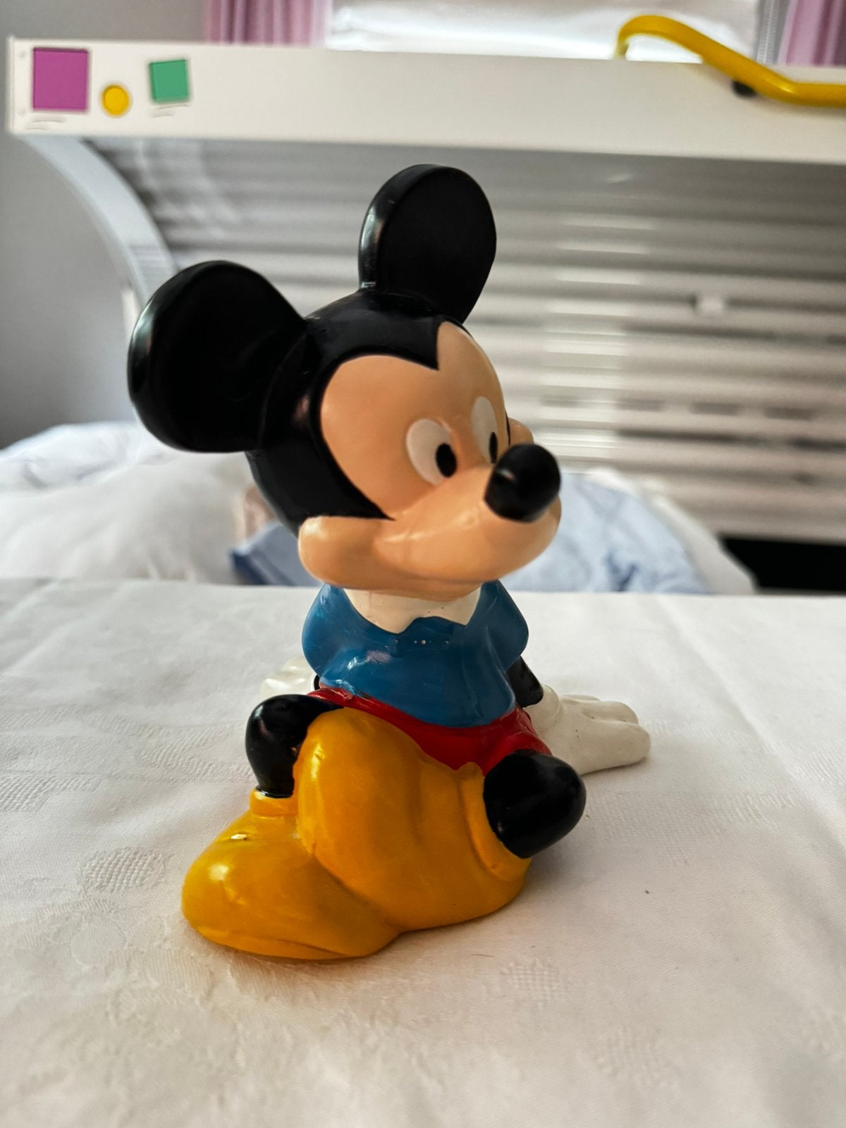 Vintage Mickey Mouse Spaarpot, Verzamelen, Verzenden, Mickey Mouse, Zo goed als nieuw, Beeldje of Figuurtje